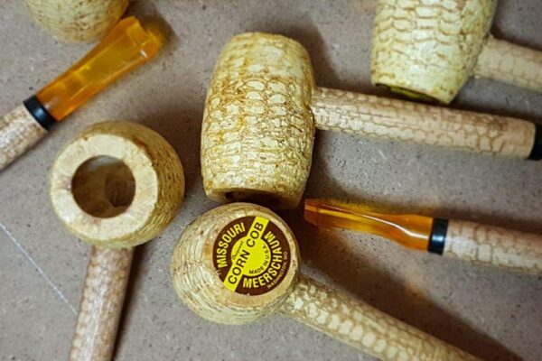 تصویر  Natural Straight Missouri Meerschaum Corn Cob