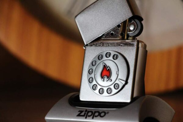 تصویر  Zippo 2005093