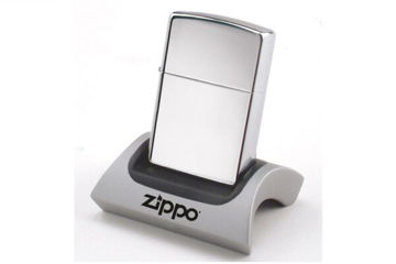 تصویر  142226 Zippo lighter stand