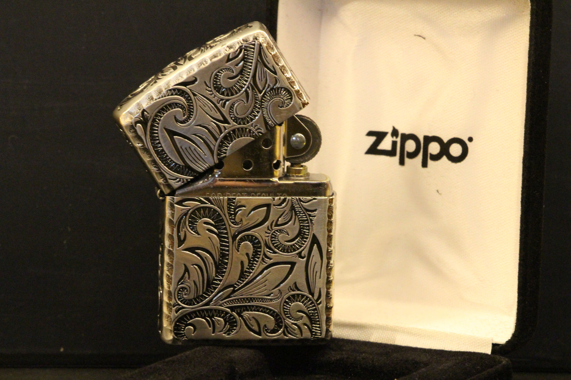 فندک بنزینی زیپو Zippo مدل  Zippo 8514 CLA-A