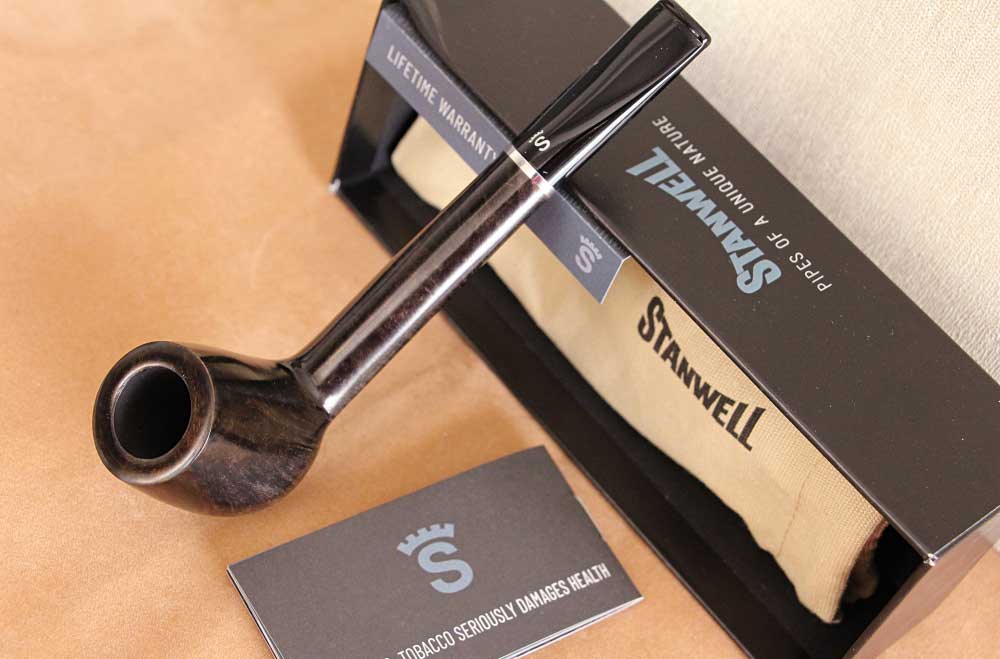 Stanwell Black Diamond 56 پیپ مشکی براق استانول سری بلک دیاموند مدل کانادین و صاف