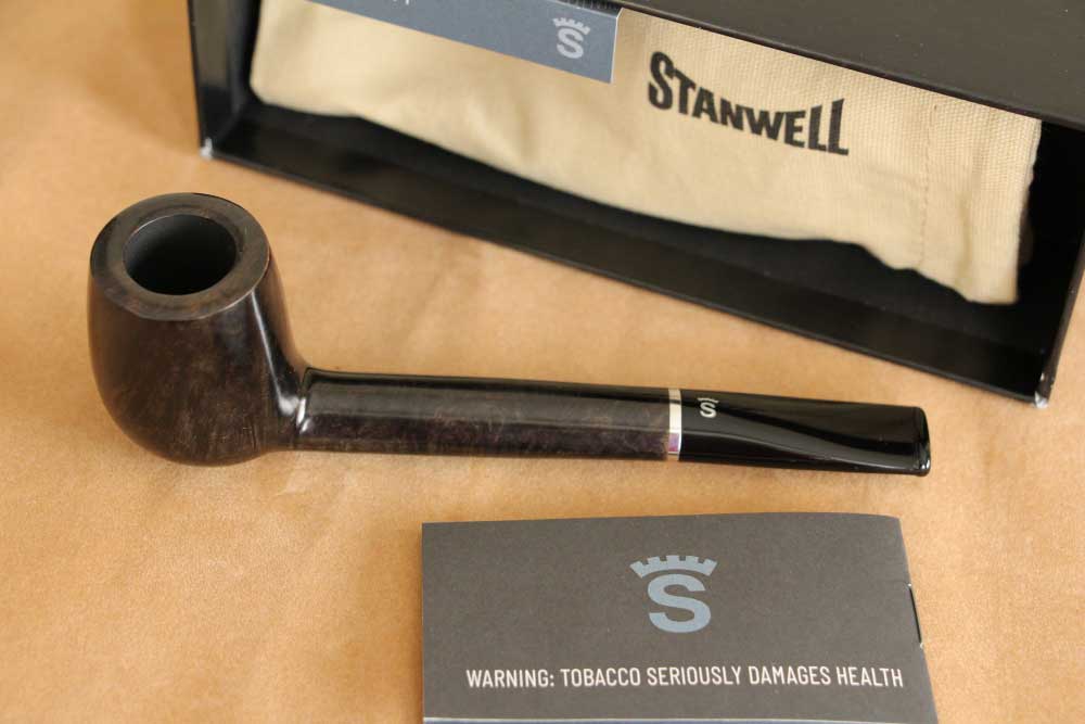 Stanwell Black Diamond 56 پیپ مشکی براق استانول سری بلک دیاموند مدل کانادین و صاف