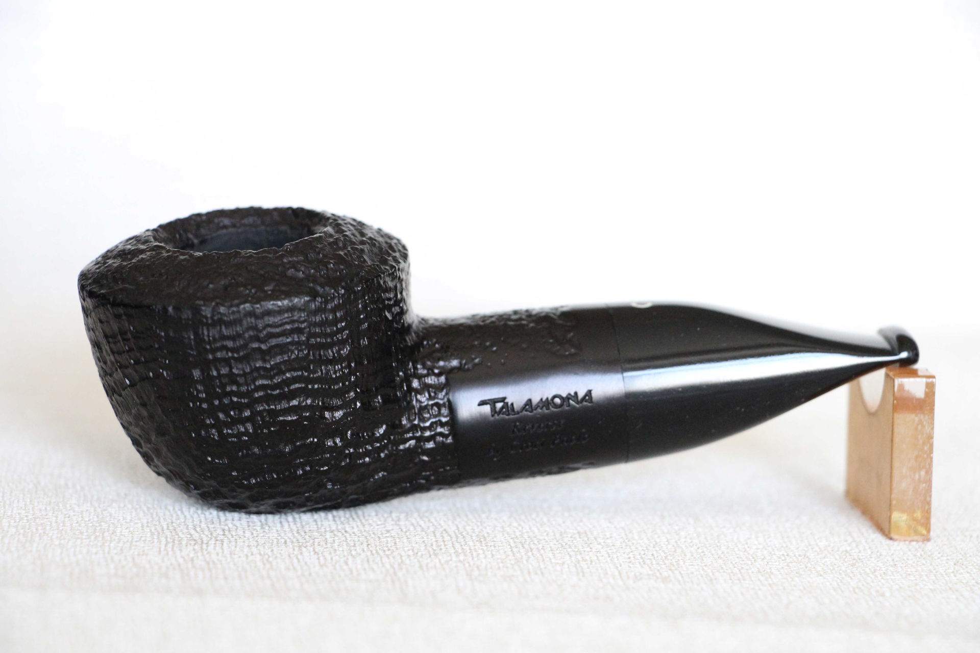 Talamona pipe Irish Bulldog black sand